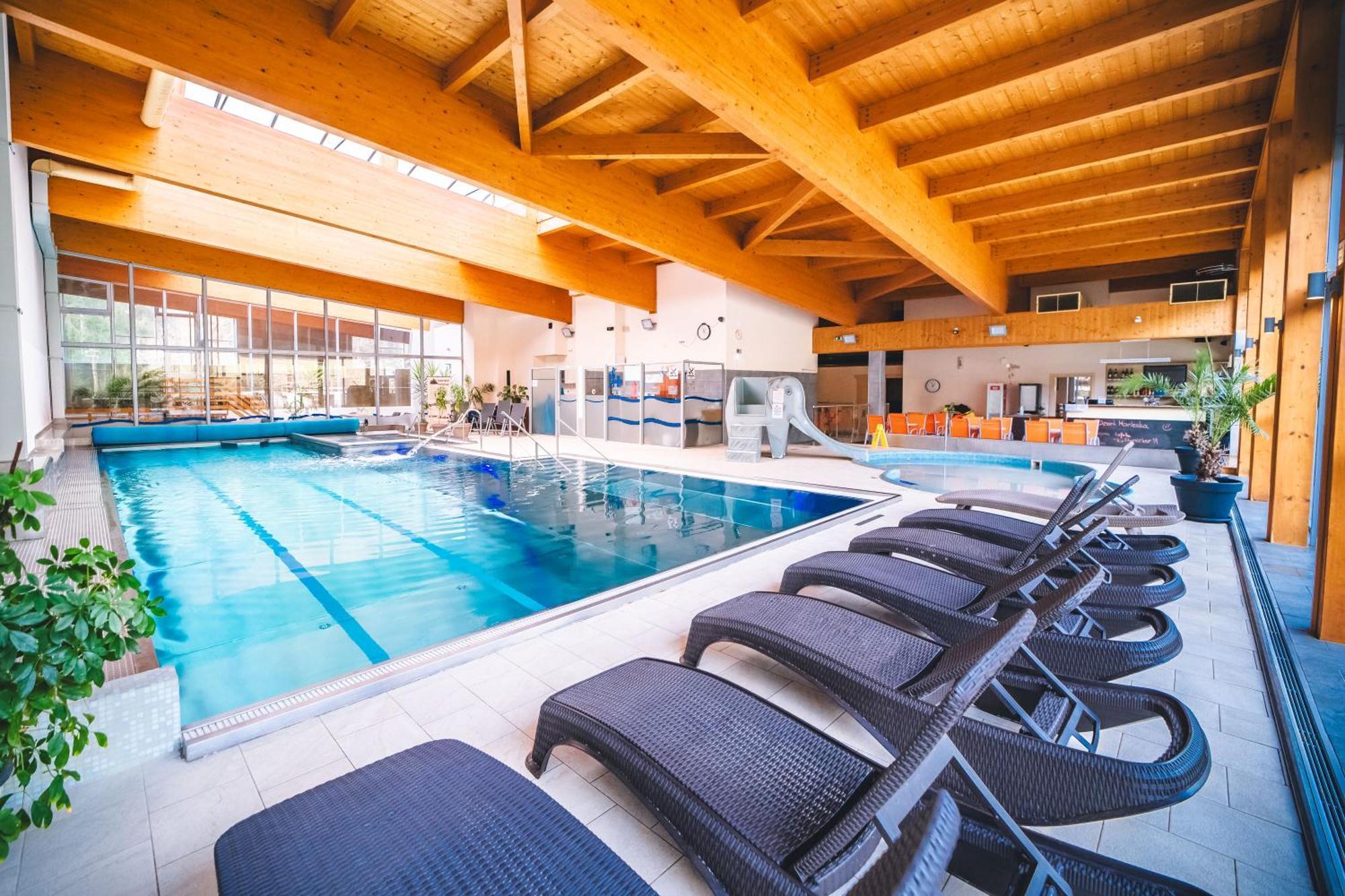 Wellness & Spa Hotel Certov Exterior foto