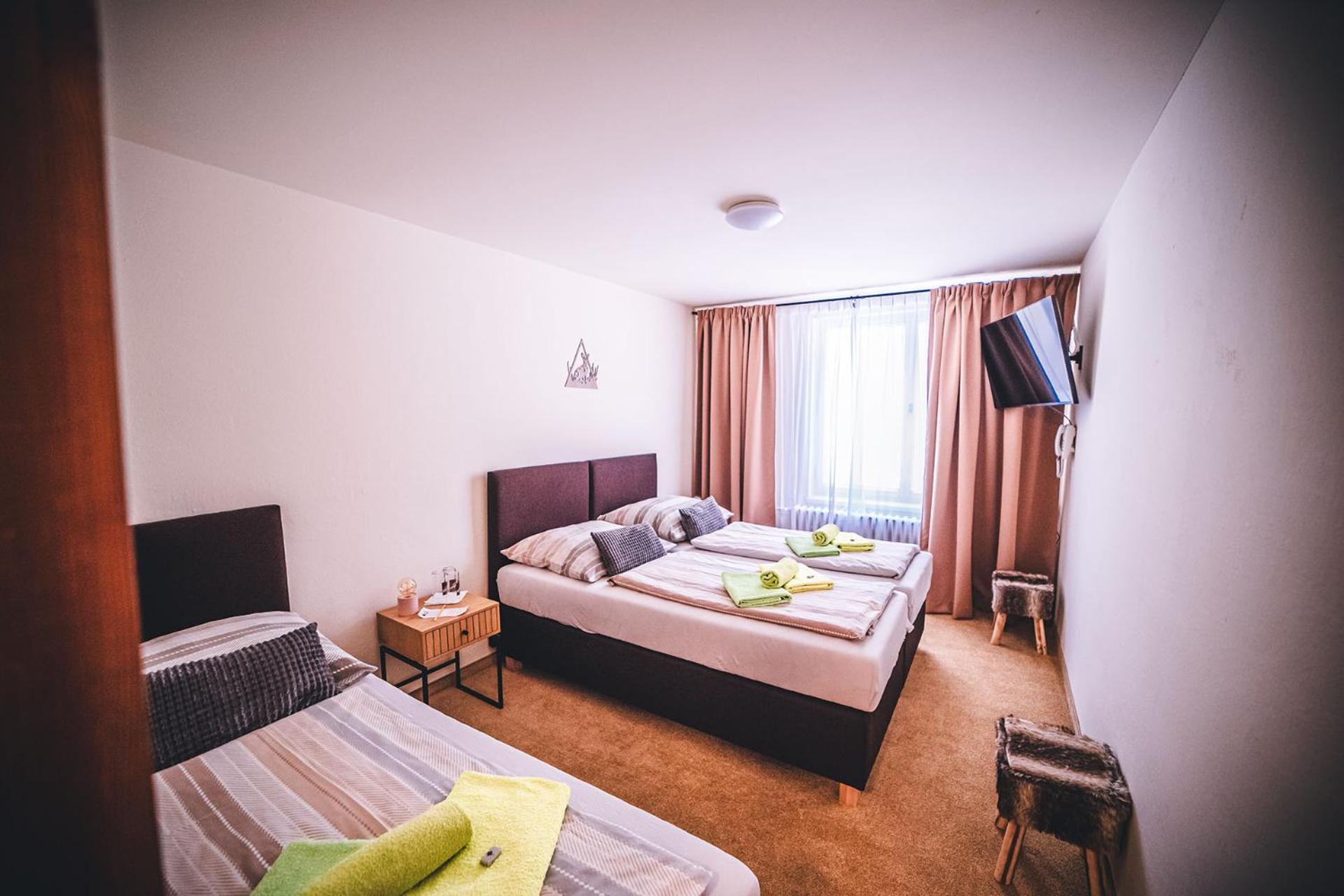 Wellness & Spa Hotel Certov Exterior foto